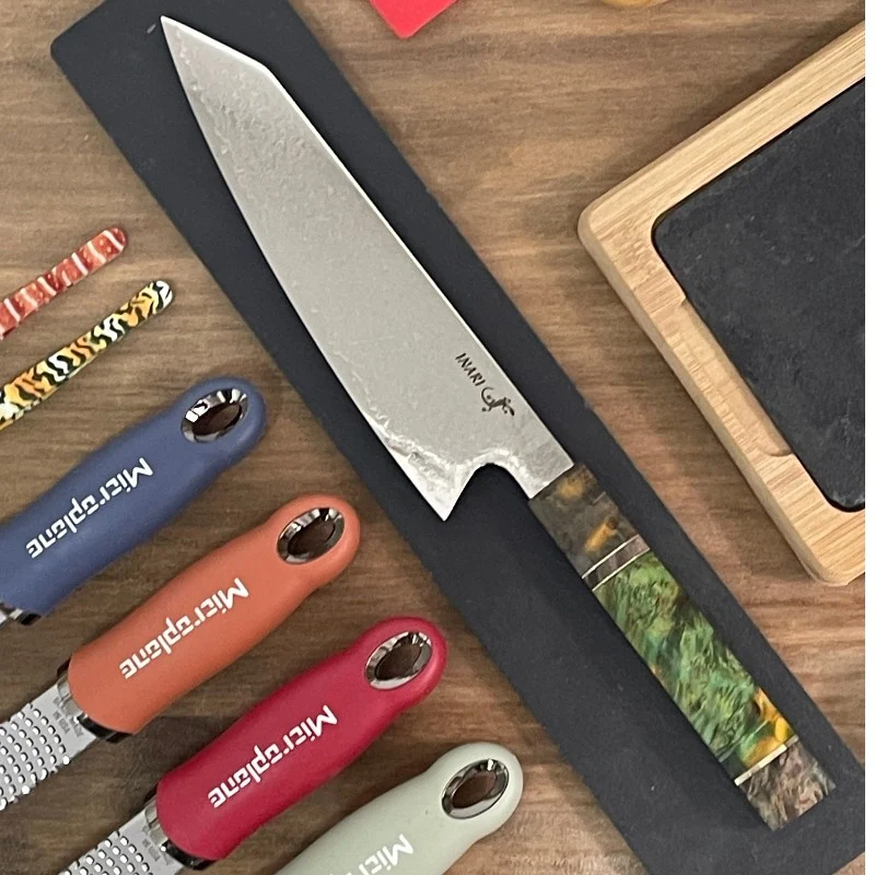 Cuchillo Kiritsuke Damascus 21 cm | Acero VG10 67 Capas | Mango Abedul Estabilizado