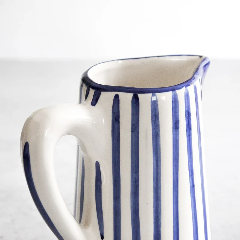 Jarra tradicional en azul de 0,5L