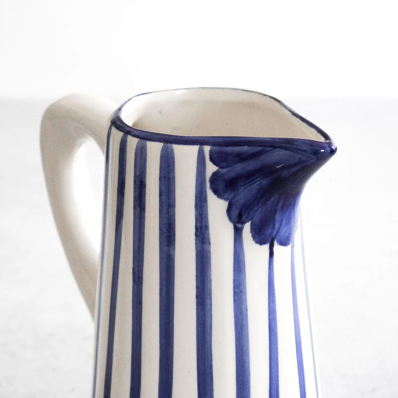 Jarra tradicional en azul de 0,5L