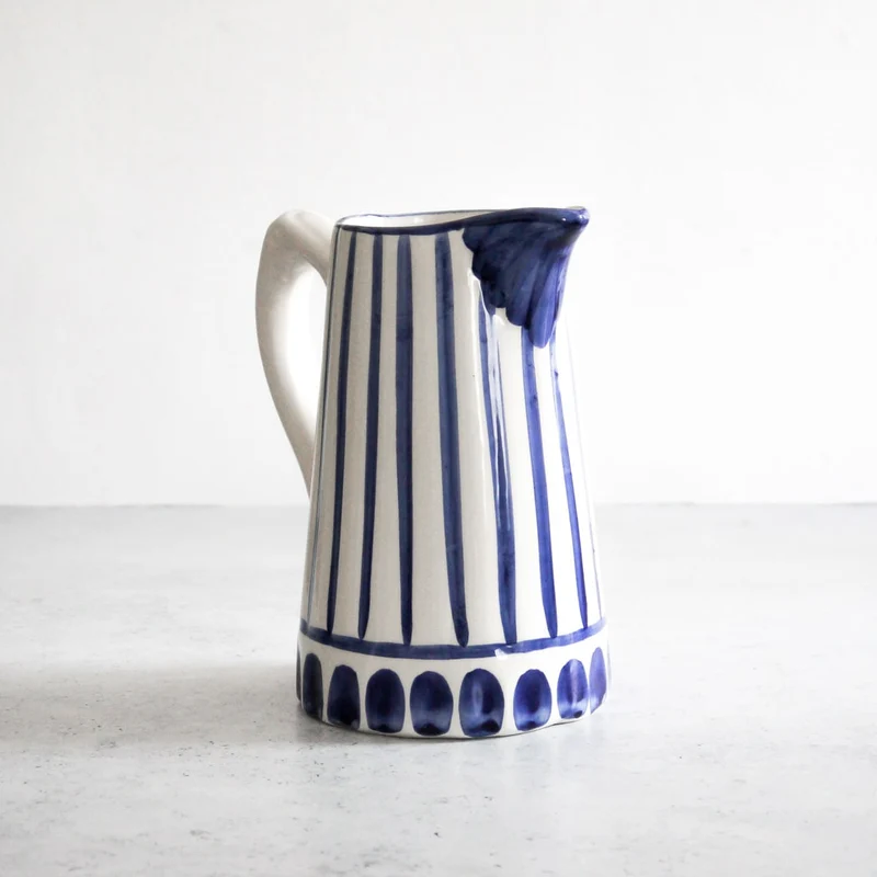Jarra tradicional en azul 1,35L