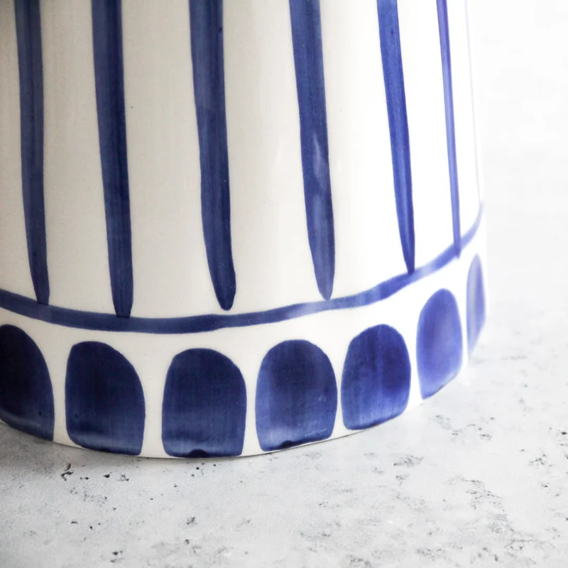 Jarra tradicional en azul de 2L