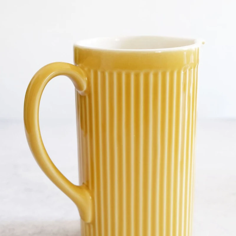 Jarra estriada 1,4L