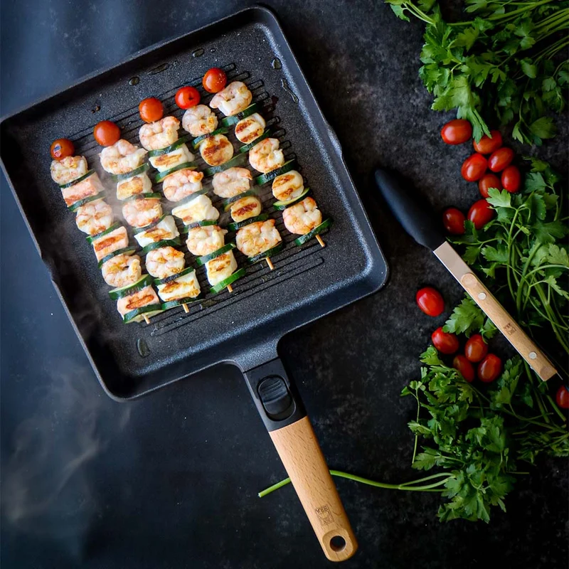 Grill con rayas Market
