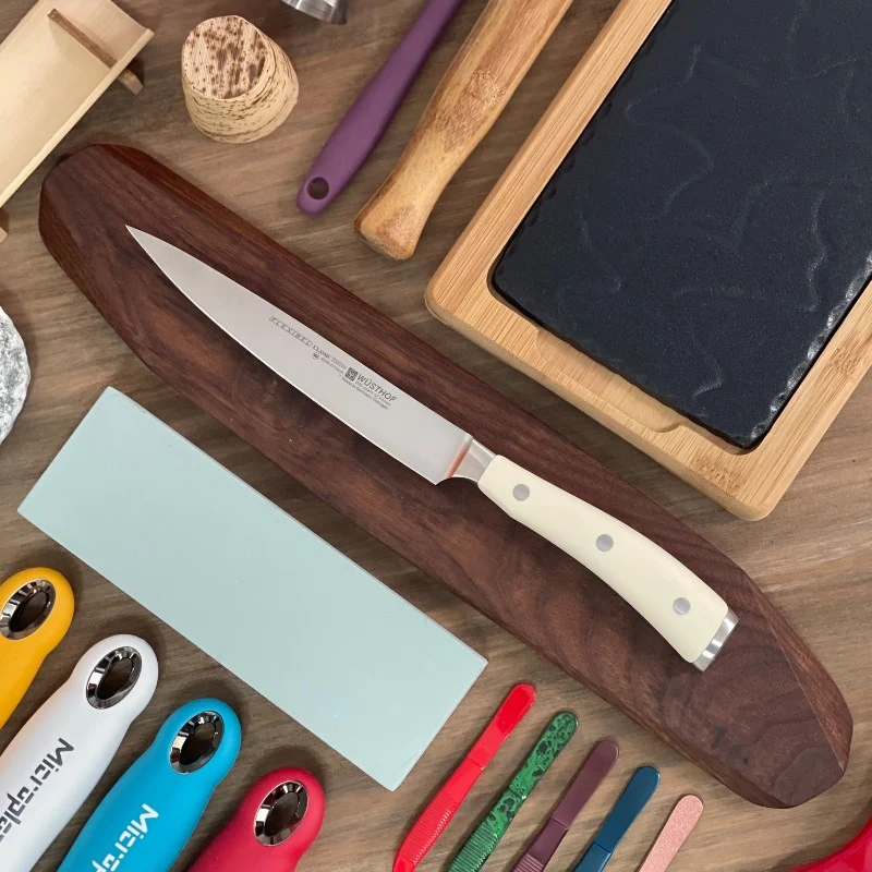Cuchillo fileteador flexible Wusthof Ikon Creme