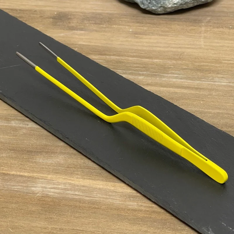 Pinza para emplatar Amarilla
