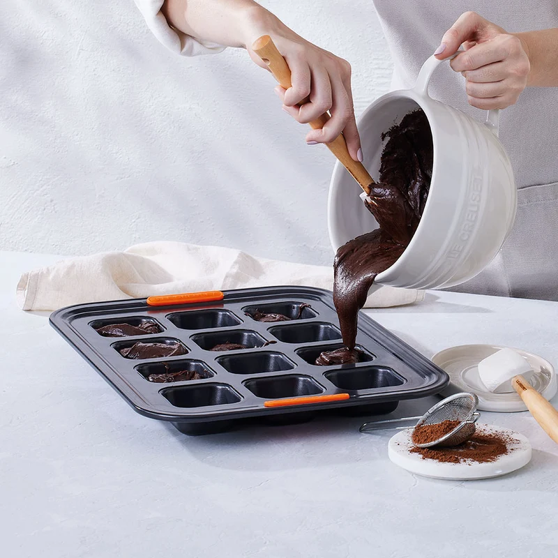 Molde para brownies, magdalenas cuadradas, sobaos y tartaletas Le Creuset