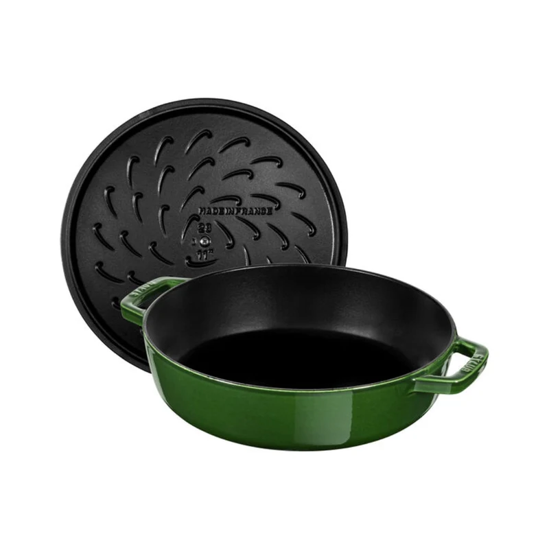 Cocotte baja tipo cacerola de hierro fundido Staub