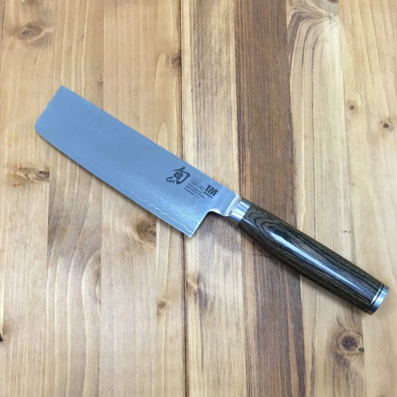Cuchillo Nakiri Kai Shun Premier 14 cm | Acero Damasco 32 Capas TDM-1742