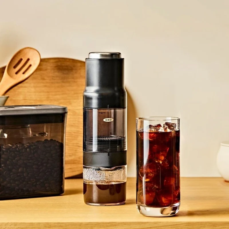 Cafetera portátil manual para café caliente y cold brew Rapid Brewer OXO