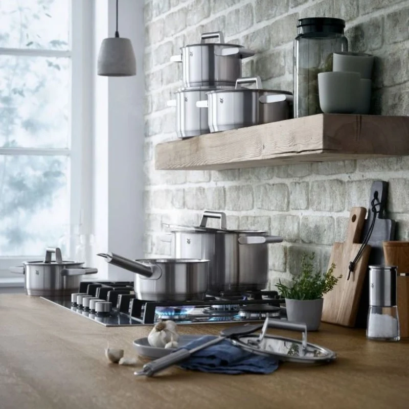 Cazo de acero inoxidable con tapa de cristal Comfort Line WMF