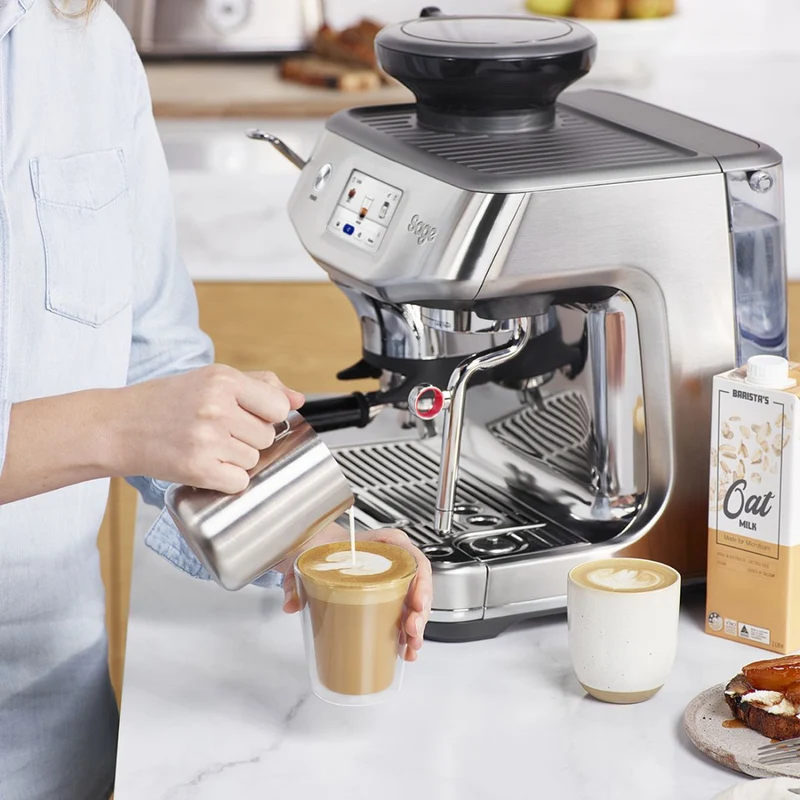 Cafetera Expresso automática con molinillo, pantalla táctil y extracción en frío Barista Touch™ Impress Sage