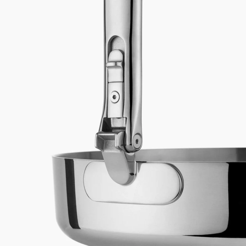 Sartén de acero inoxidable tricapa y con mango plegable Space Steel Joseph Joseph