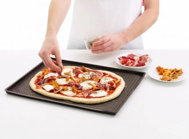 PIZZA MAT 30X40CM MARRON