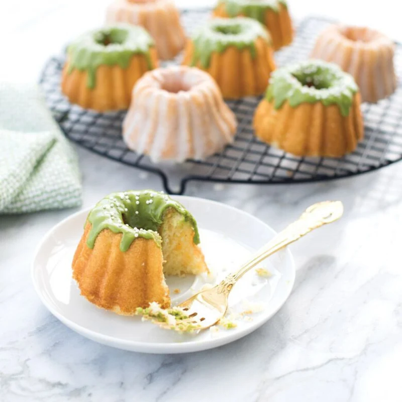 Molde aluminio Mini Anniversary Bundt dorado Nordic Ware