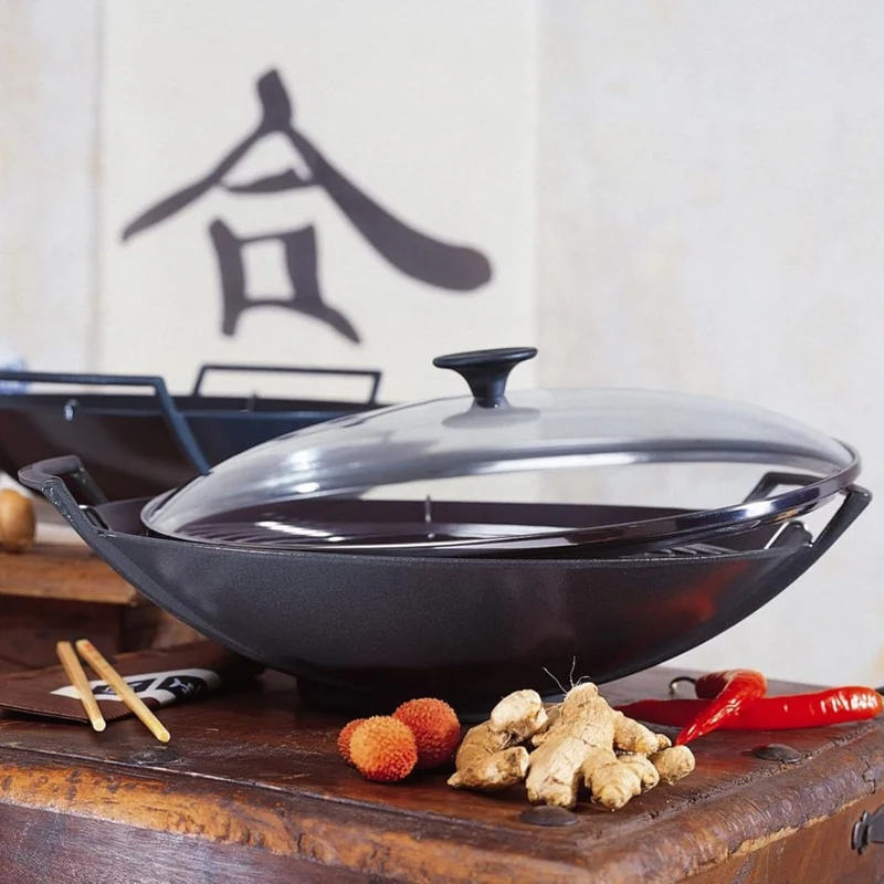 Wok de hierro fundido con tapa de cristal Le Creuset