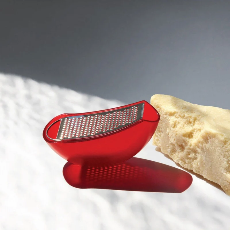 Rallador con recipiente de resina Parmenide Alessi