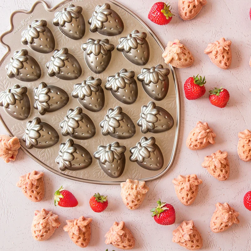 Molde fresas Bitelets Nordic Ware