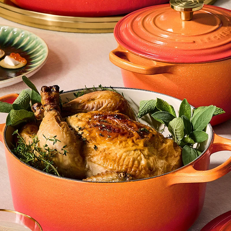 Cocotte oval de hierro ¡Edición Especial Centenario! Le Creuset