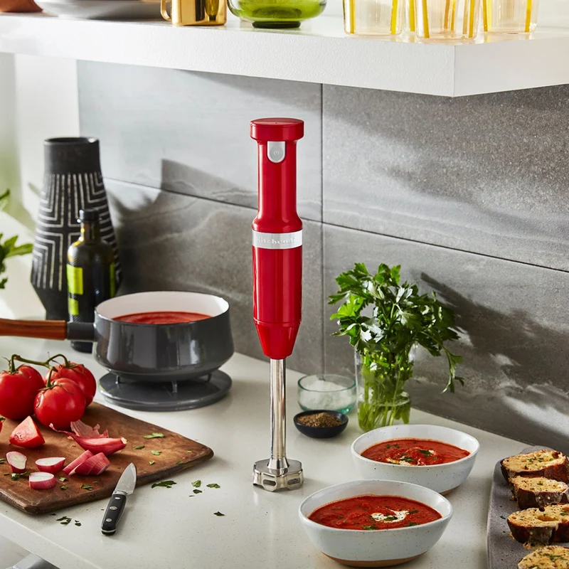 Batidora de mano inalámbrica roja KitchenAid