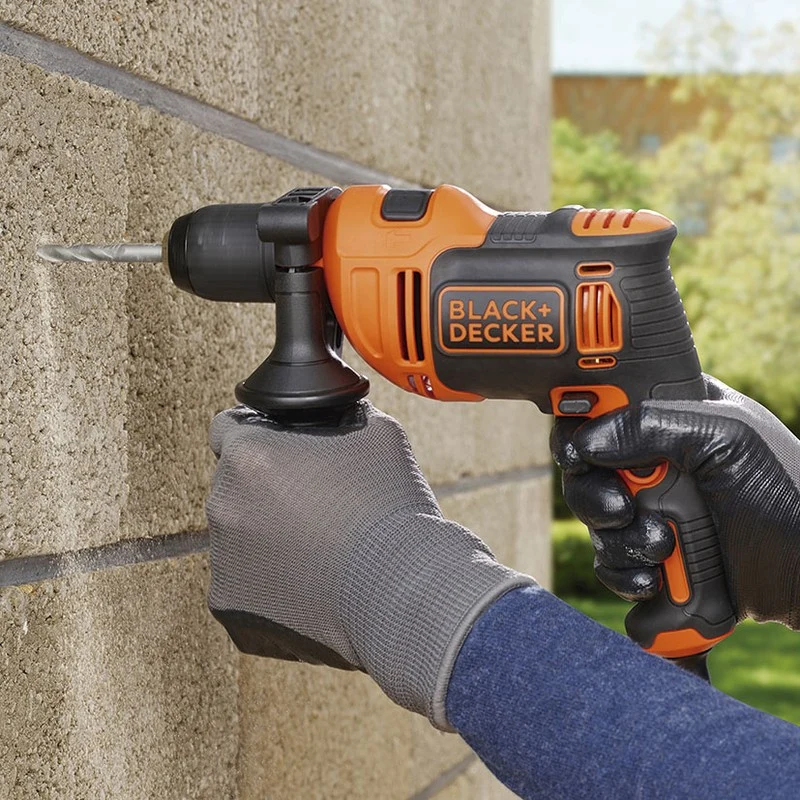 TALADRO PERCUTOR BATERÍA CON CABLE BLACK&DECKER BEH710-QS