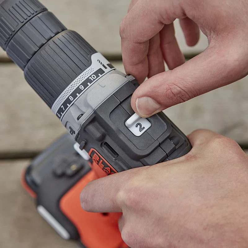 TALADRO PERCUTOR BATERÍA BLACK&DECKER BDCHD12S1-XJ 12V