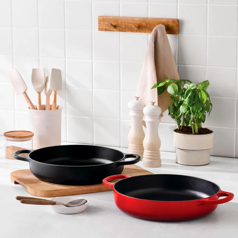Cacerola de hierro multifunción Signature Le Creuset