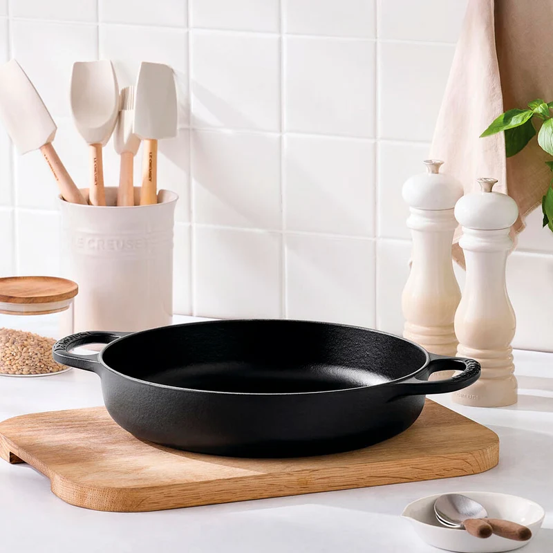 Cacerola de hierro multifunción Signature Le Creuset