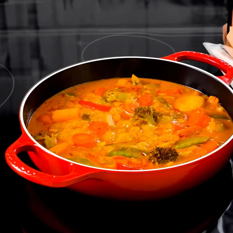 Cacerola de hierro multifunción Signature Le Creuset