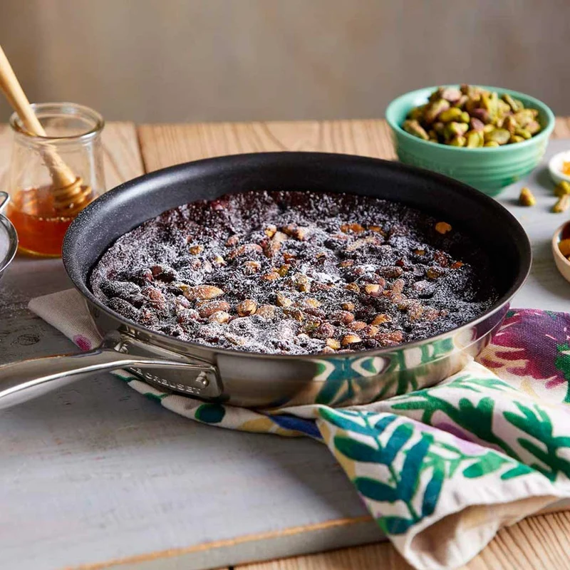 Conjunto de dos sartenes antiadherentes 3-PLY de Le creuset
