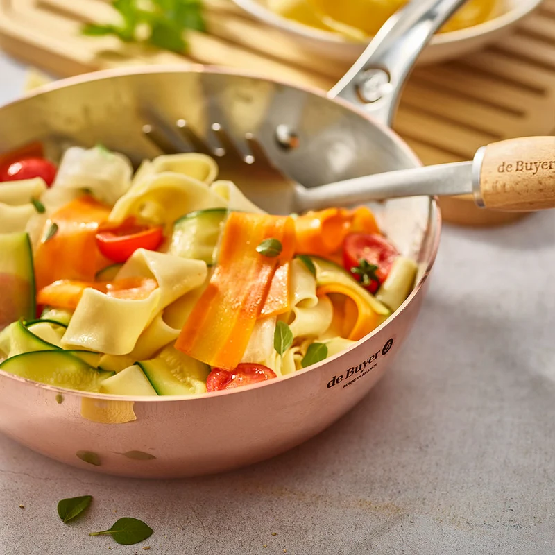 Sauté bombeada de cobre Prima Matera De Buyer (inducción)