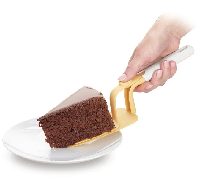 PALA PARA TARTAS CON EMPUJADOR DELICIA