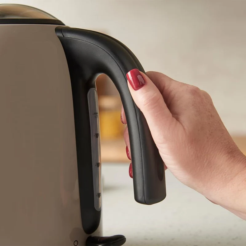 Hervidor Colours Plus + Russell Hobbs