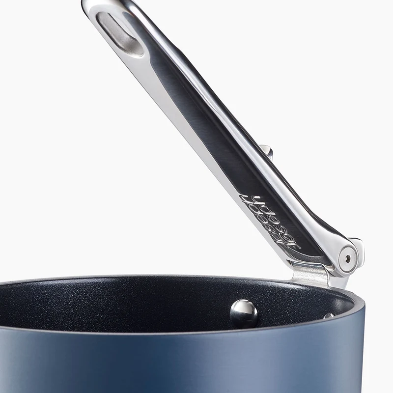 Cazo cerámico con mango plegable Space Joseph Joseph