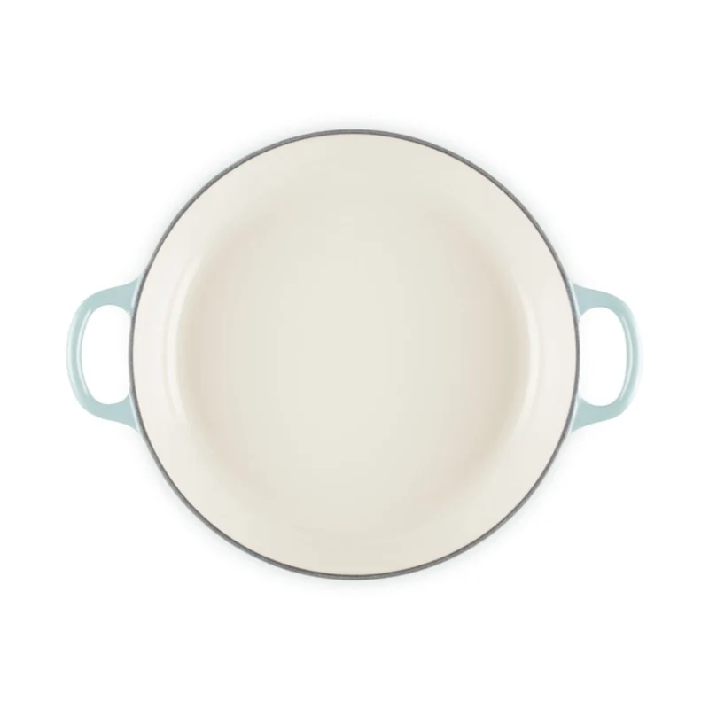 Cocotte baja tipo cacerola de hierro Pétalo Le Creuset