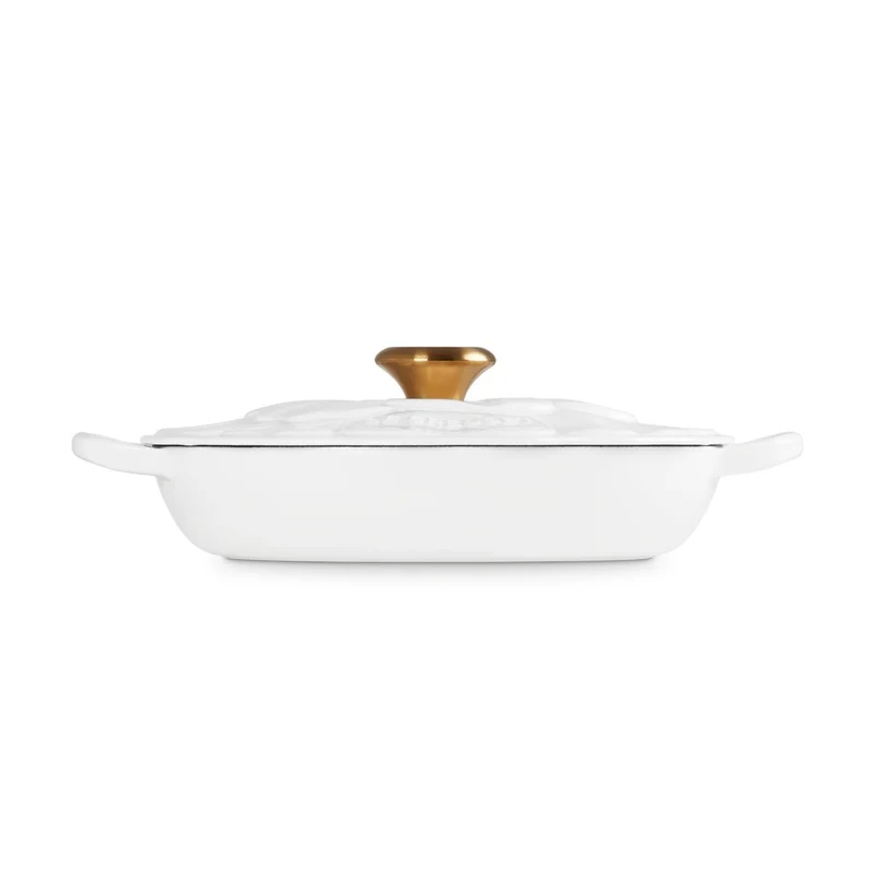 Cocotte baja tipo cacerola de hierro Pétalo Le Creuset