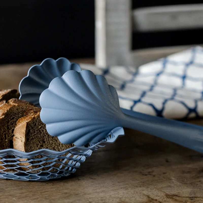 Pinzas inox para pan Vintage de Roger Orfevre