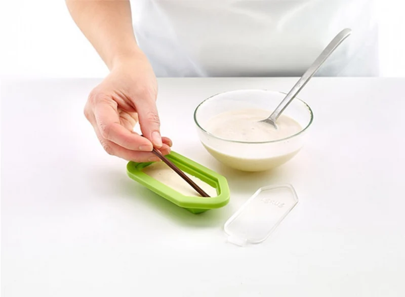 MOLDE PARA HELADO ICÓNICO LEKUE LÁPIZ VERDE