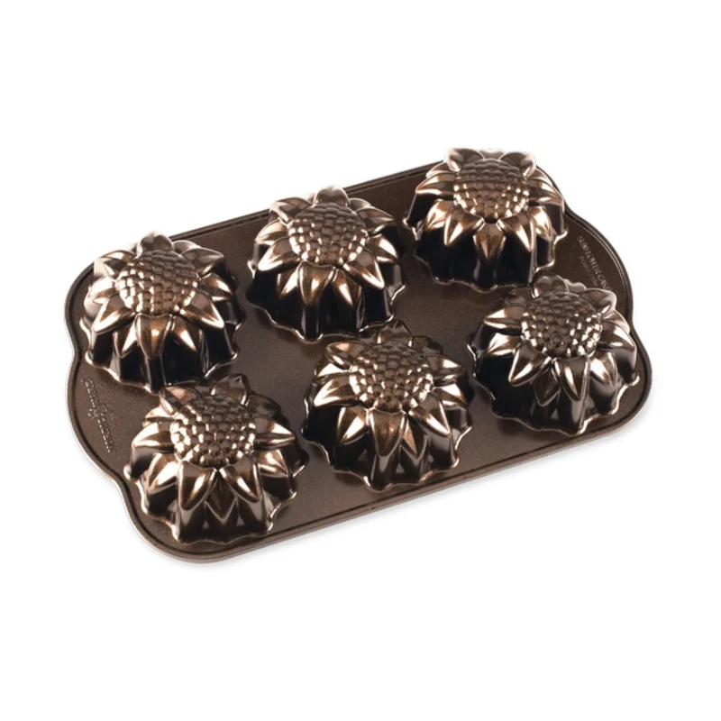 Molde Sunflower Nordic Ware