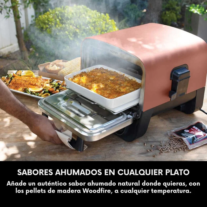 Horno eléctrico exterior de pellet Woodfire Ninja®