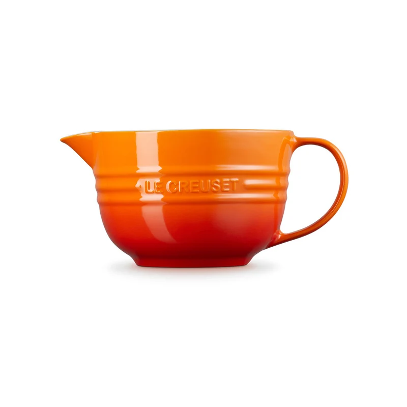 Bol cerámico con asa y pico vertedor de Le Creuset