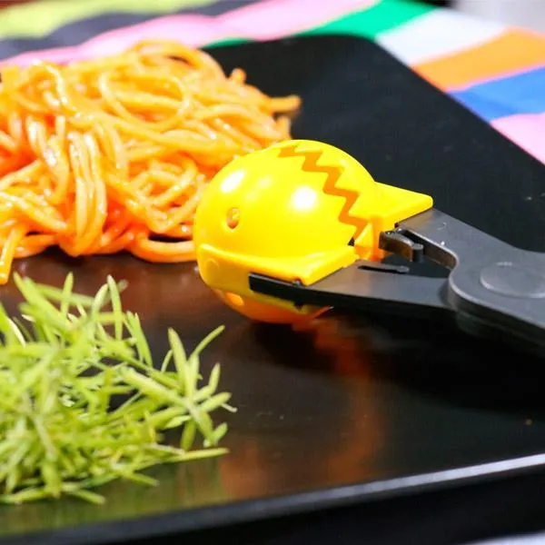 Pinzas para croquetas y albóndigas La Croquetera