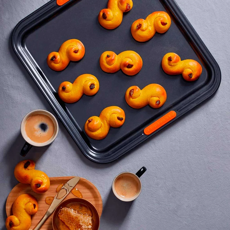 Bandeja cuadrada plana antiadherente Le Creuset