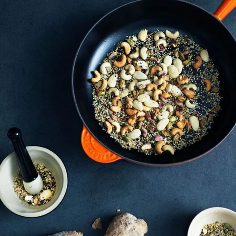 Sartén de hierro con mango de madera Le Creuset