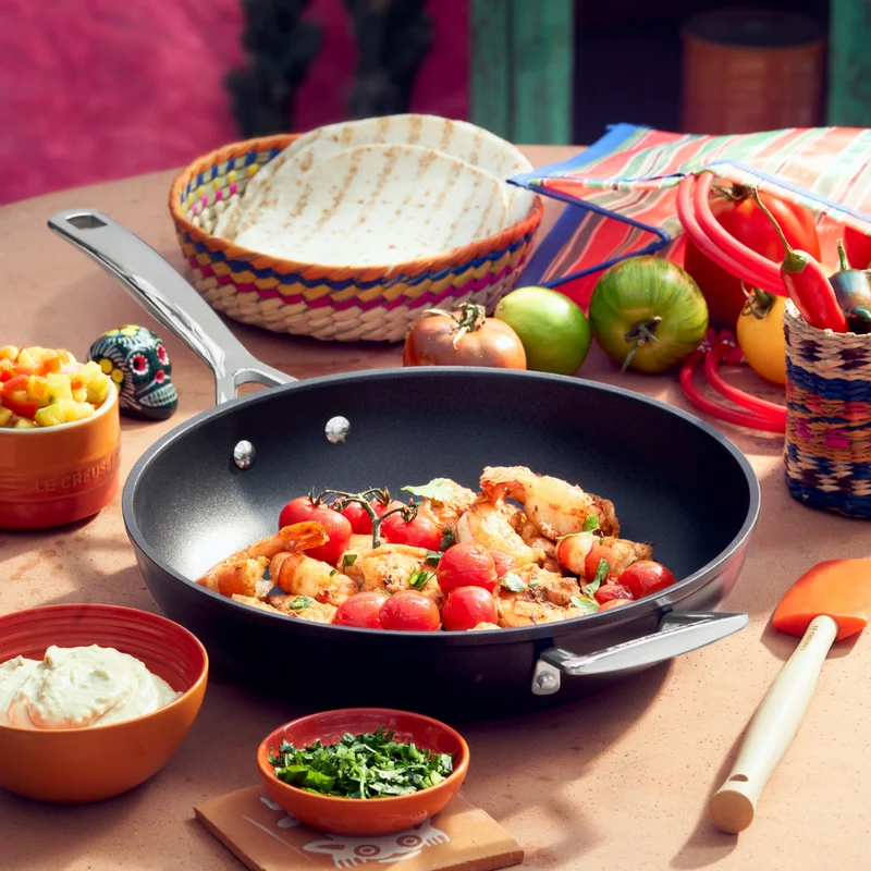 Sartén antiadherente alta Pro Le Creuset