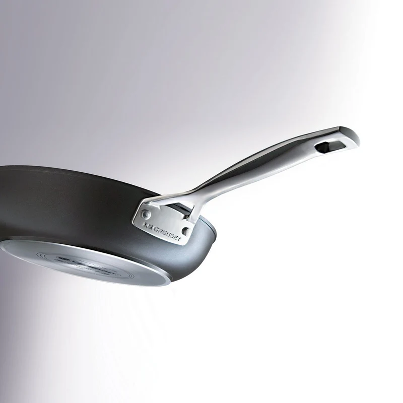 Sartén antiadherente alta Pro Le Creuset