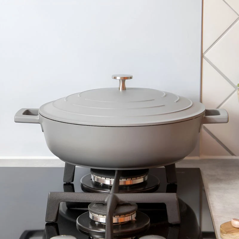 CACEROLA BAJA 28CM CON TAPA 4L MASTERCLASS