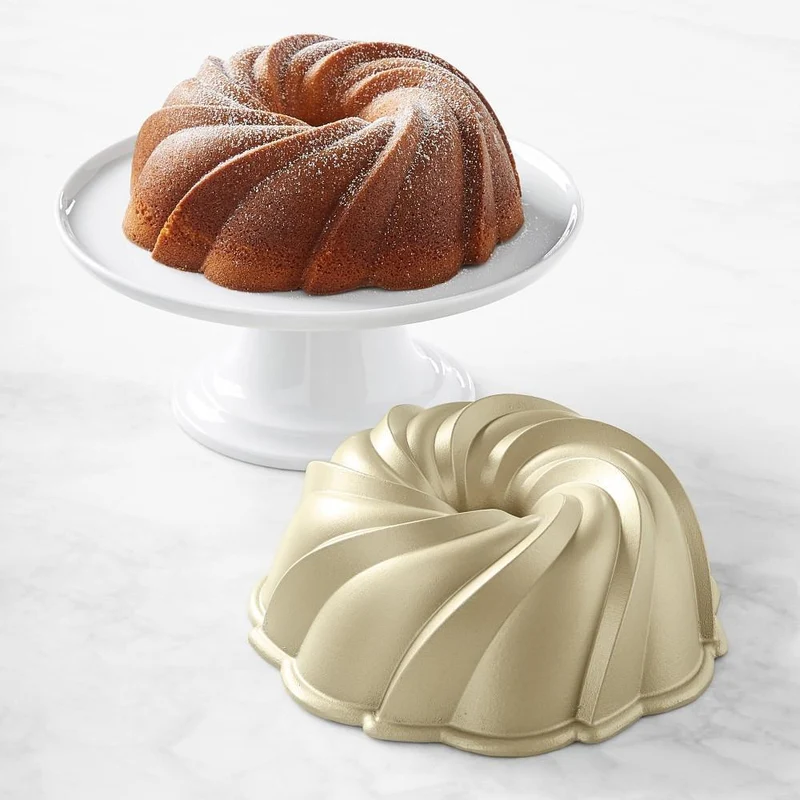 Molde Swirl Bundt Nordic Ware